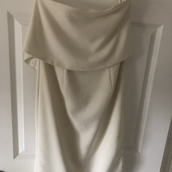 Shilla Dresses & Skirts - Strapless Shilla Dress